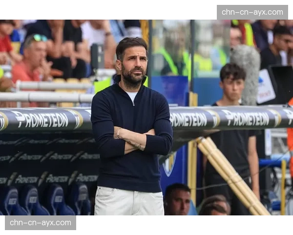 多家媒体确认，哈维-阿隆索下赛季将继续执教勒沃库森