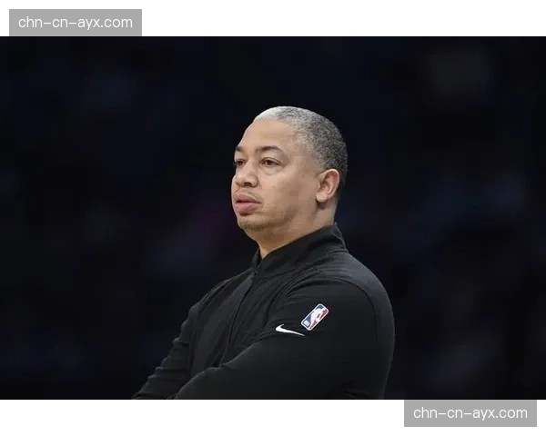 快船13分领先遭逆转，泰伦卢战术板争议背后的赛季终结